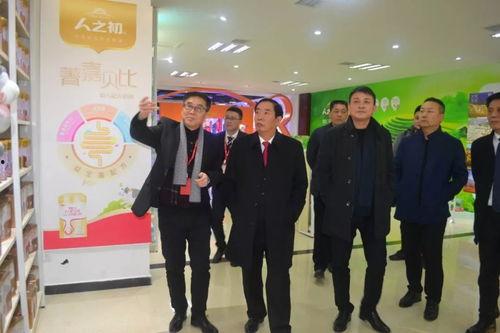 头条董岩卖什么,独家热销产品大曝光！