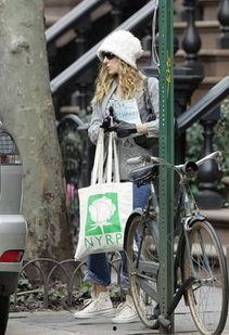 明星匡威街拍图片,明星匡威街拍，潮流与个性的完美融合