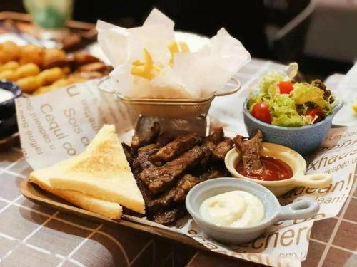 漳州网红油画壁纸图,探寻古城韵味与艺术交融之美