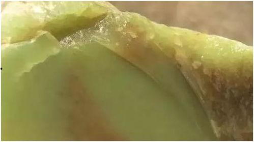 若羌黄口料怎么看结构,探寻宝石之美