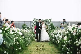 明星草坪婚礼,明星草坪婚礼的浪漫瞬间